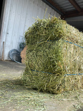 Load image into Gallery viewer, 2 Tie Alfalfa 59# Larsen
